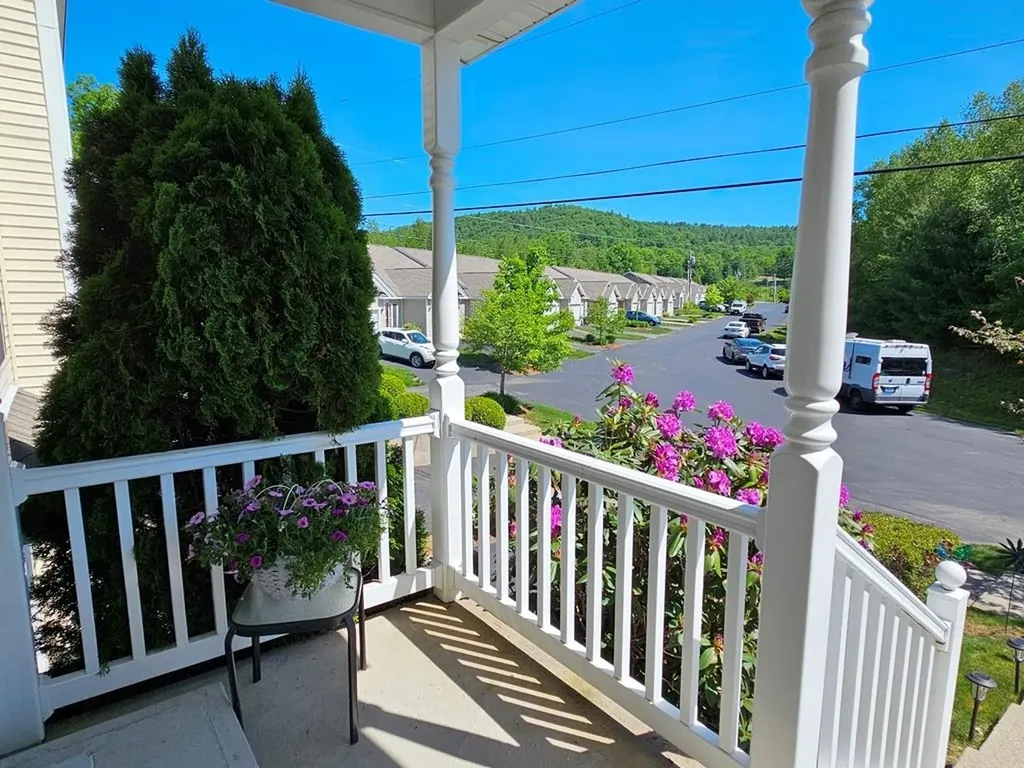 28 Owens Drive Swanzey NH 03446