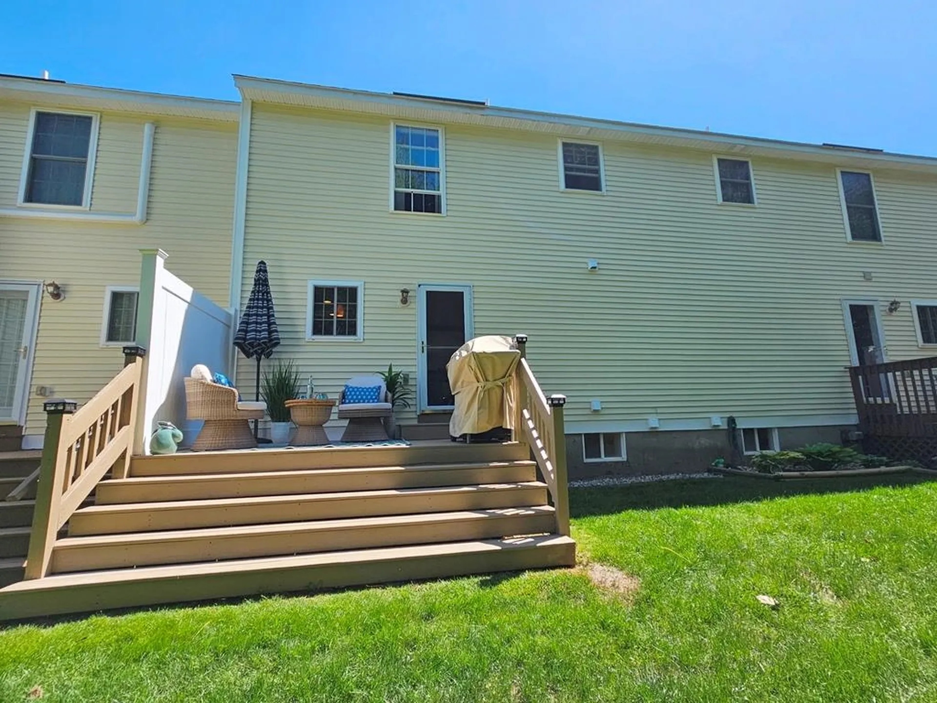 28 Owens Drive Swanzey NH 03446