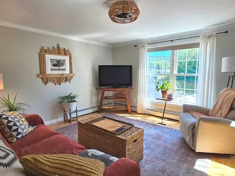 28 Owens Drive Swanzey NH 03446