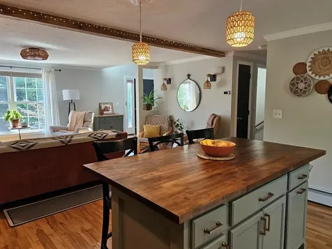 28 Owens Drive Swanzey NH 03446