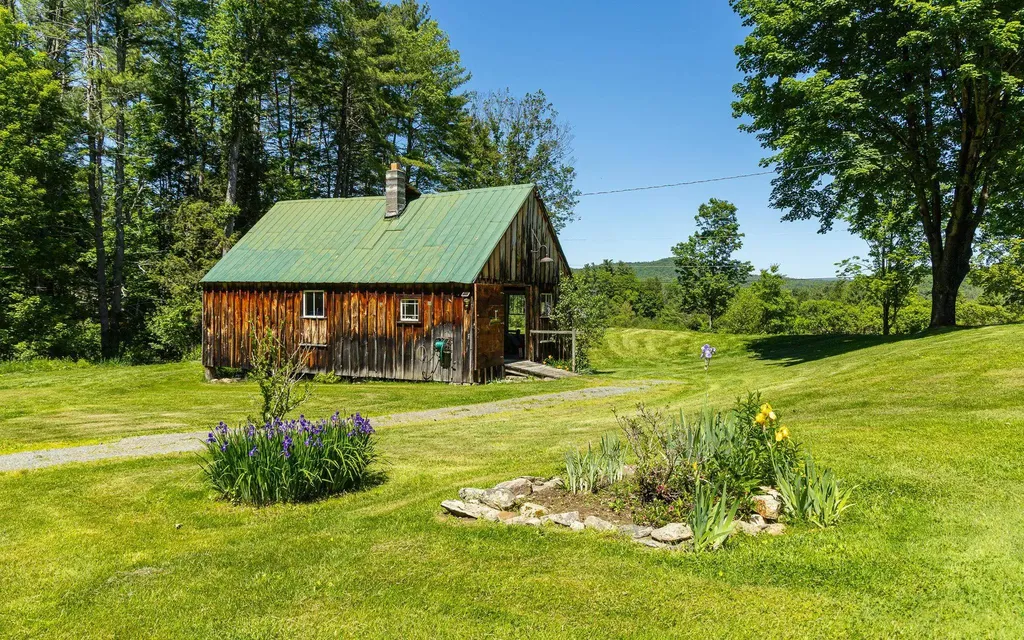 67 Butterfield Hill Road Westmoreland NH 03467