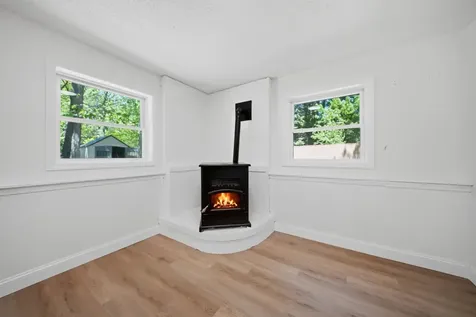 11 Ash Street Northwood NH 03261