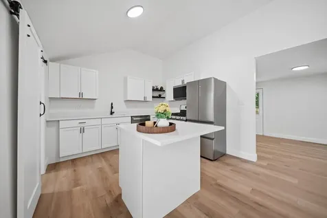11 Ash Street Northwood NH 03261