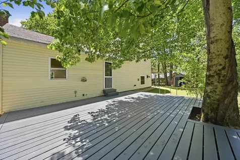 11 Ash Street Northwood NH 03261