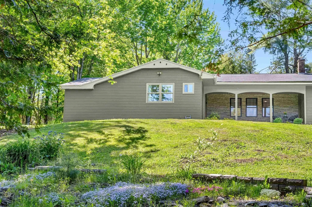 64 Miller Road Extension Barre Town VT 05641