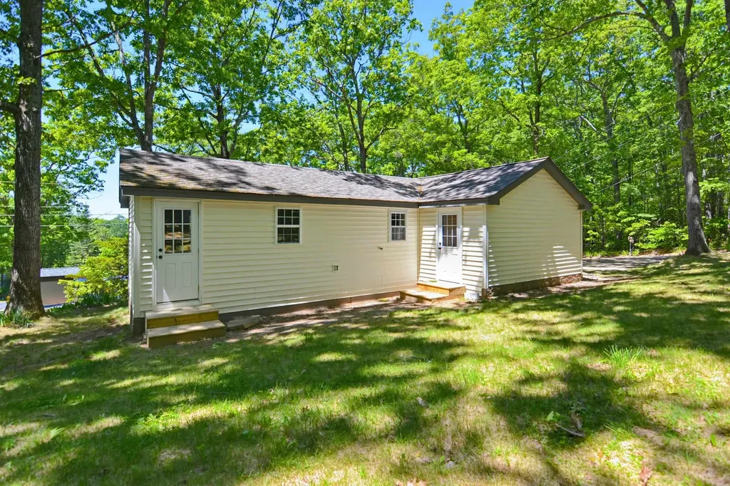 47 Catamount Hill Drive Allenstown NH 03275