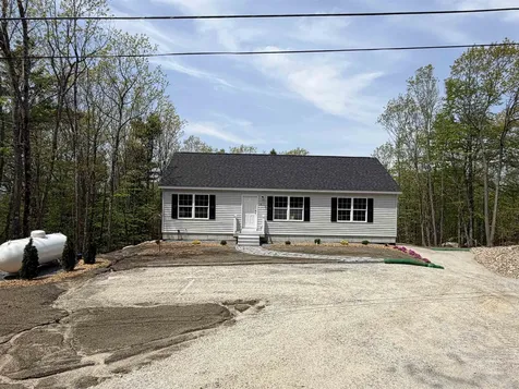 12 Winsor Way New Durham NH 03855