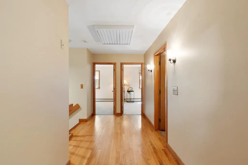 6 Weston Street Derry NH 03038