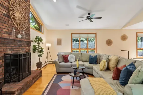 6 Weston Street Derry NH 03038