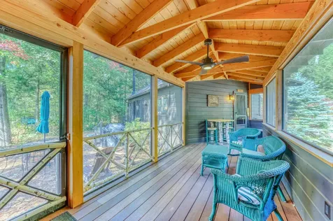 156 Mooney Point Road Holderness NH 03245