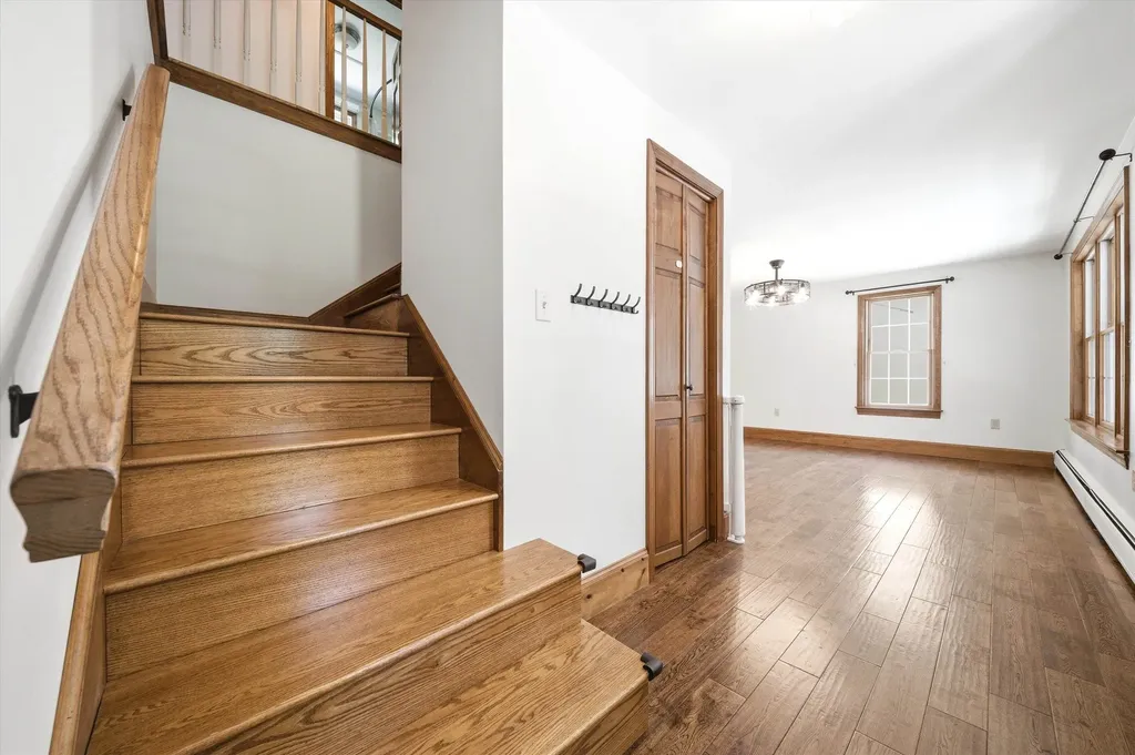 302 Forest Road Lyndeborough NH 03082