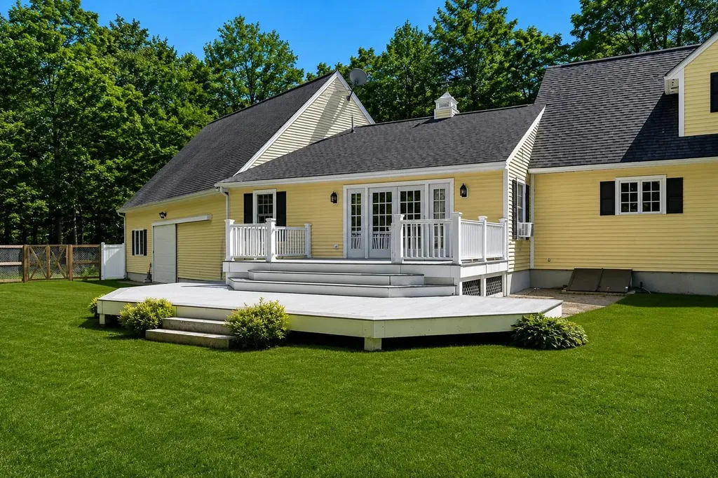 302 Forest Road Lyndeborough NH 03082