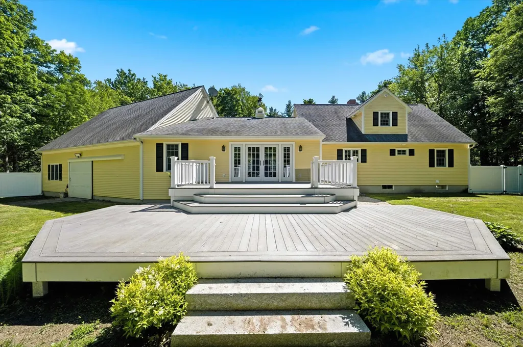302 Forest Road Lyndeborough NH 03082