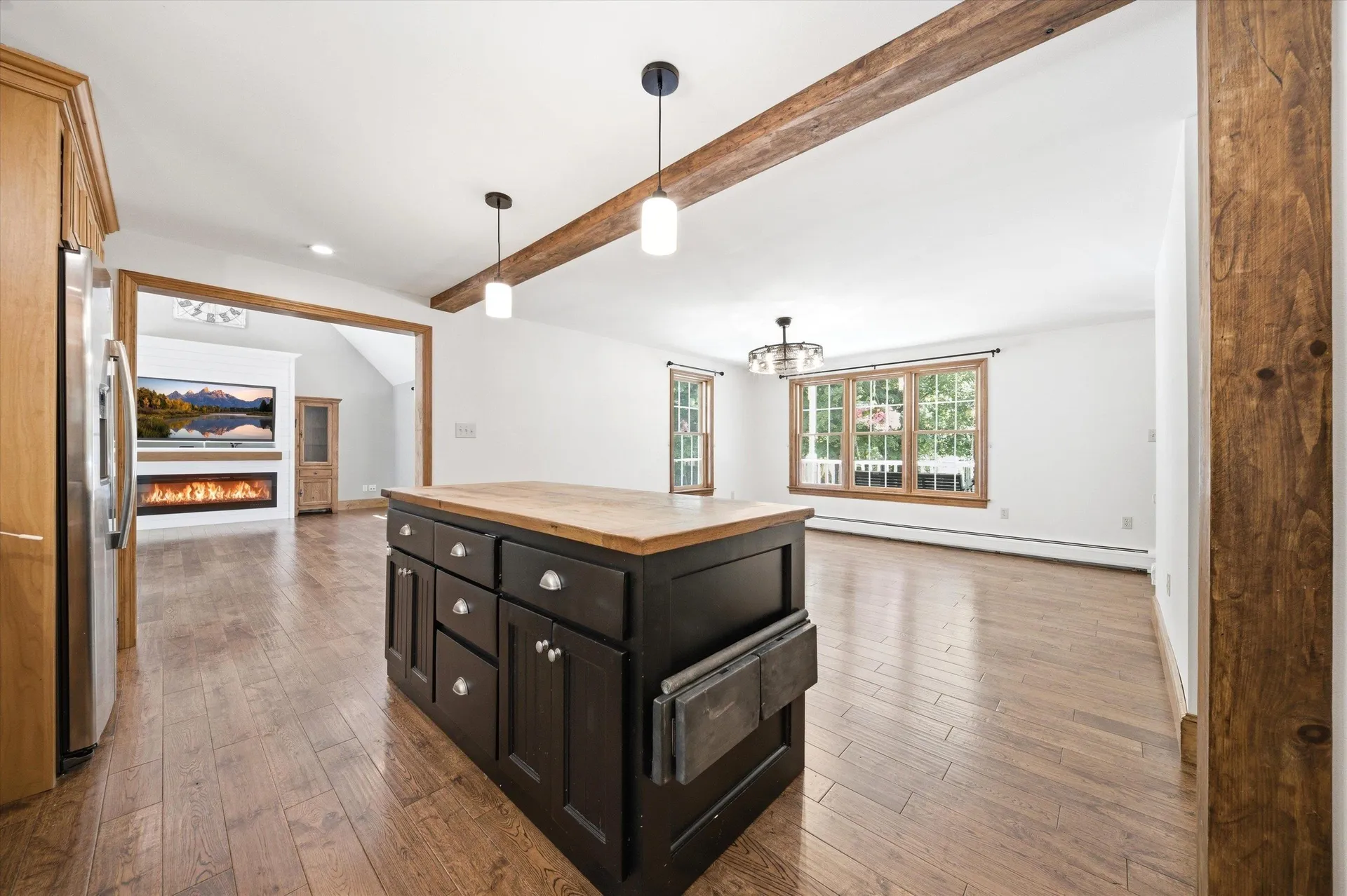 302 Forest Road Lyndeborough NH 03082