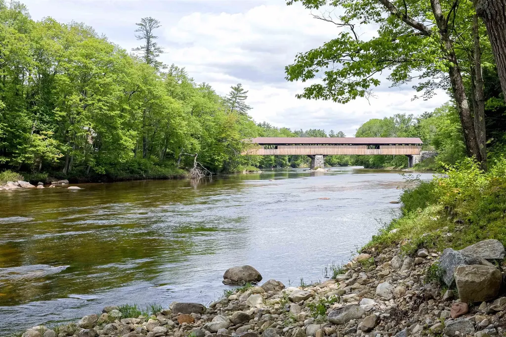 38 Canoe Run Road Campton NH 03223