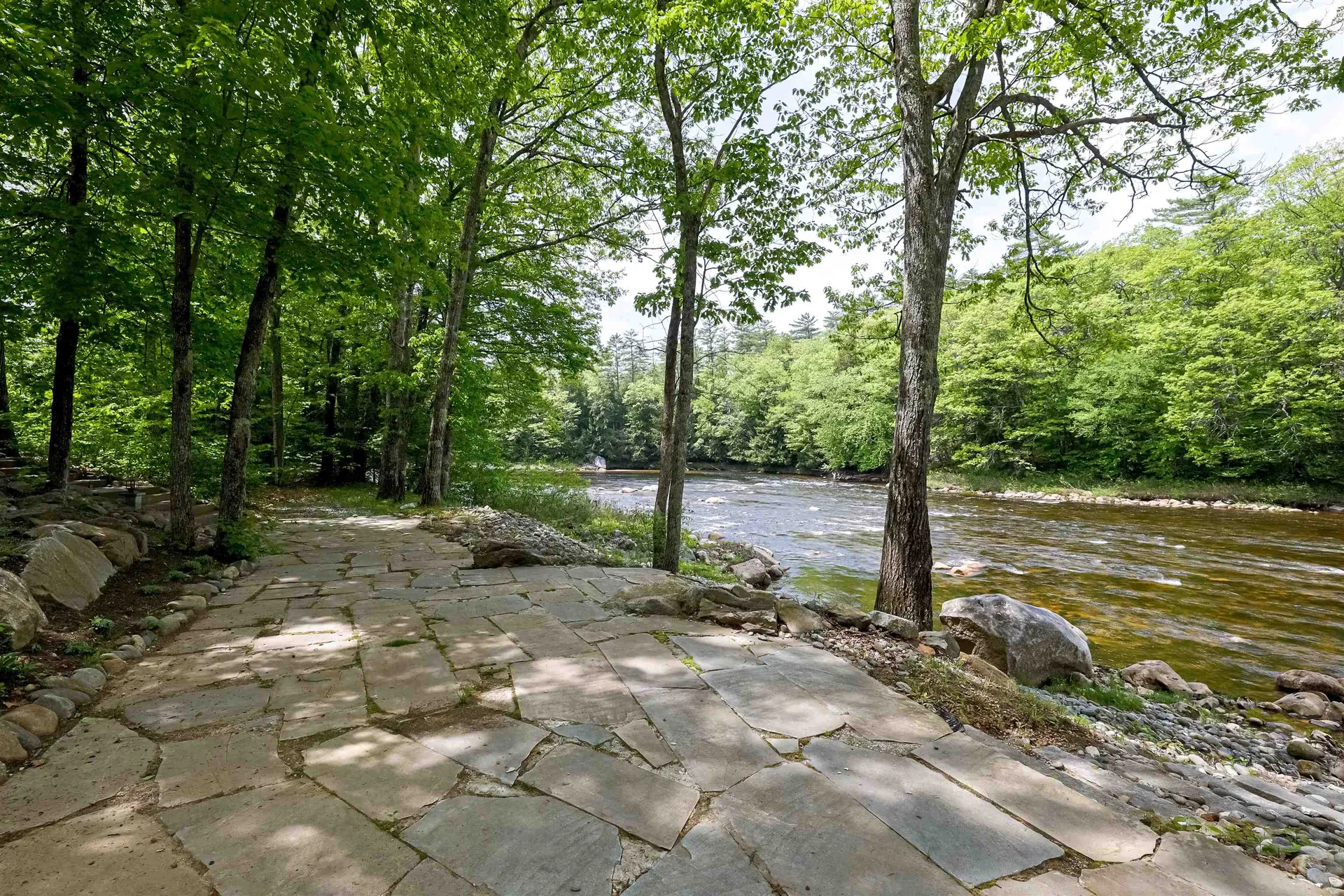 38 Canoe Run Road Campton NH 03223