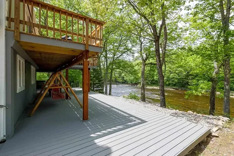 38 Canoe Run Road Campton NH 03223