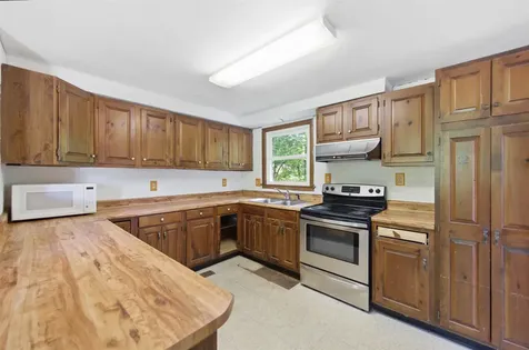 21 Greenfield Drive Merrimack NH 03054