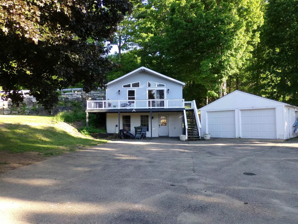 13 Pear Street Laconia NH 03246