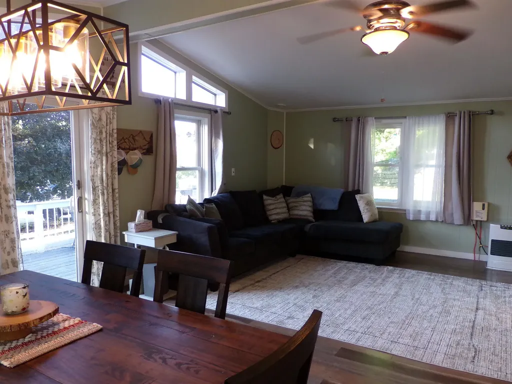 13 Pear Street Laconia NH 03246