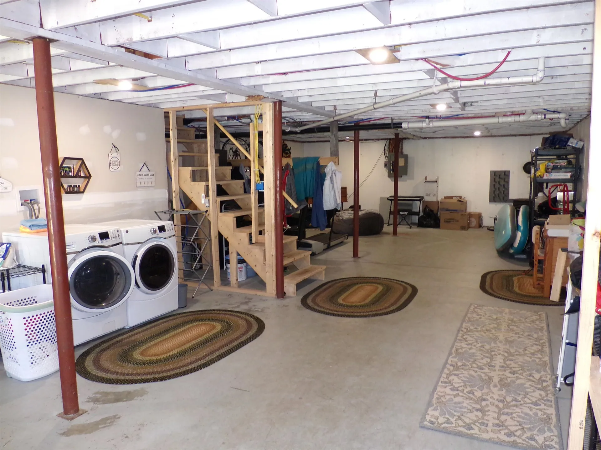 13 Pear Street Laconia NH 03246