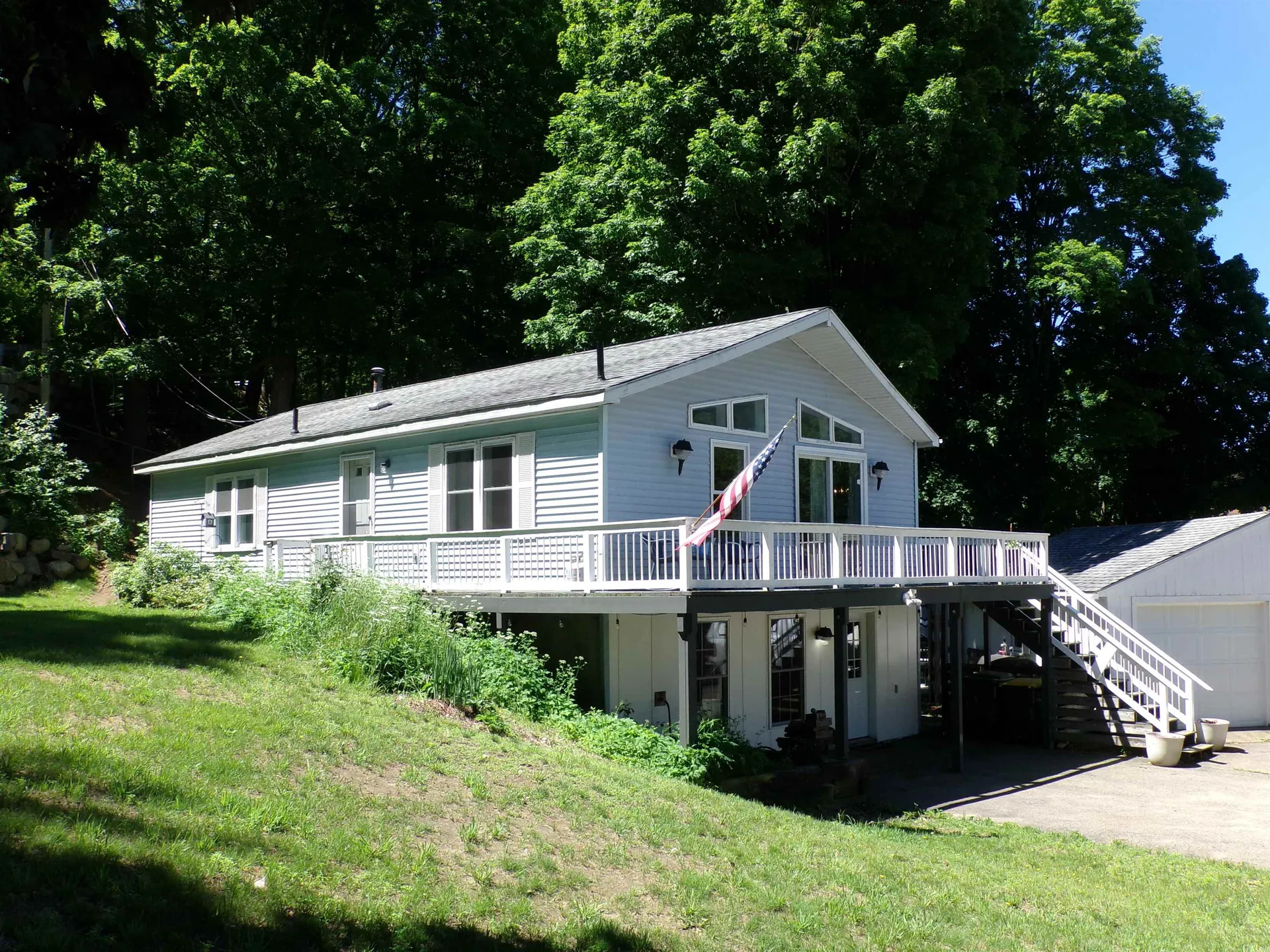 13 Pear Street Laconia NH 03246