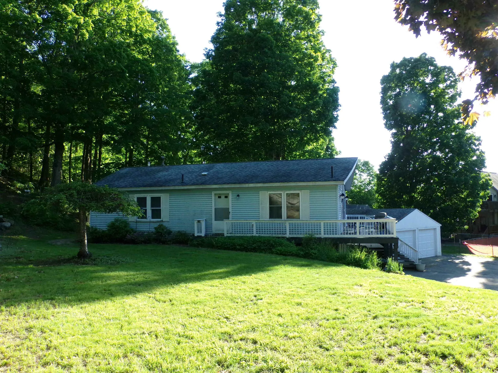 13 Pear Street Laconia NH 03246
