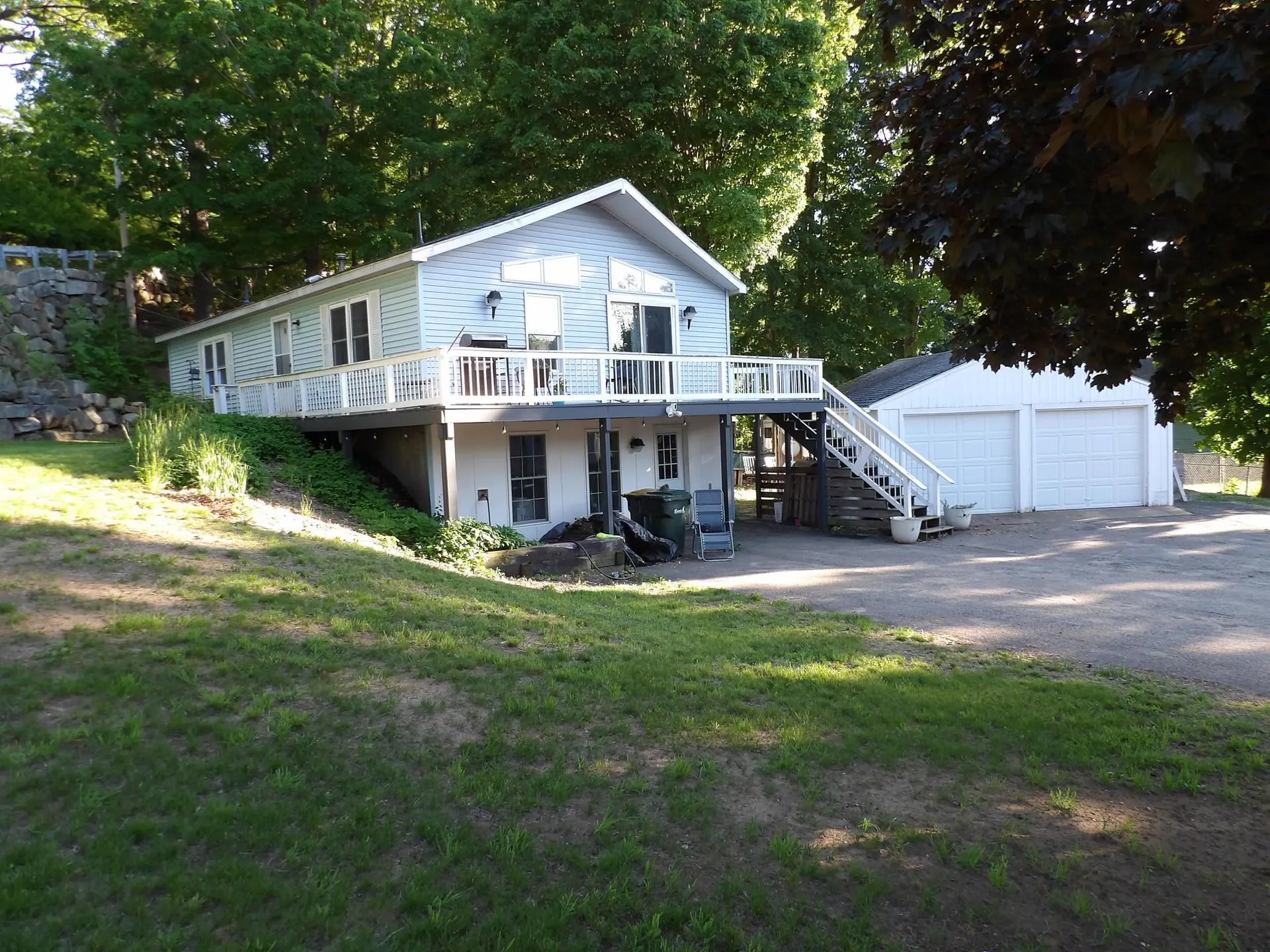 13 Pear Street Laconia NH 03246