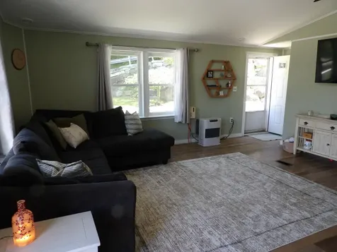 13 Pear Street Laconia NH 03246