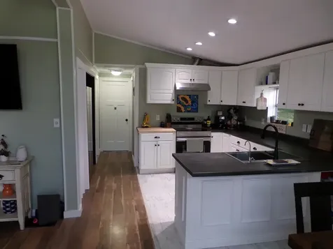 13 Pear Street Laconia NH 03246