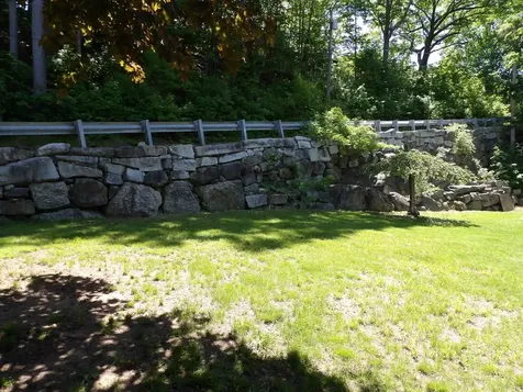 13 Pear Street Laconia NH 03246