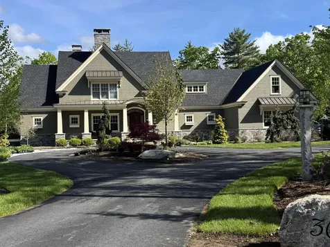 30 Founder's Way Amherst NH 03031