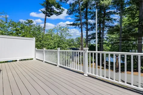 40 Grove Avenue Salem NH 03079
