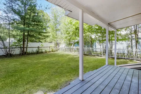 40 Grove Avenue Salem NH 03079