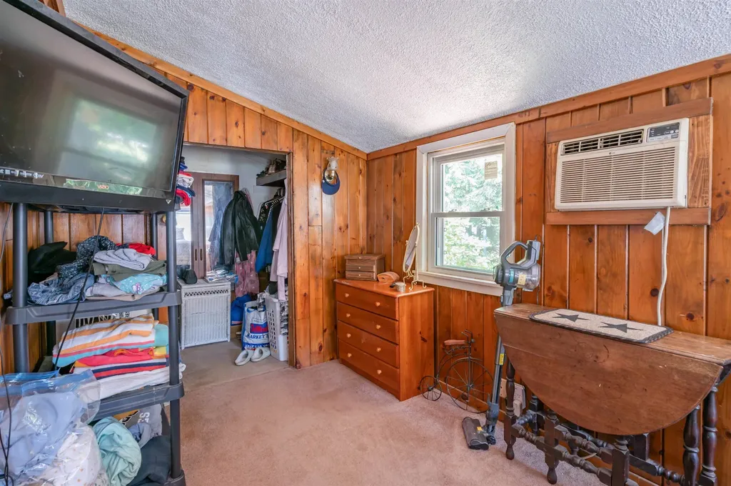 9 Upper Scotland Drive Raymond NH 03077