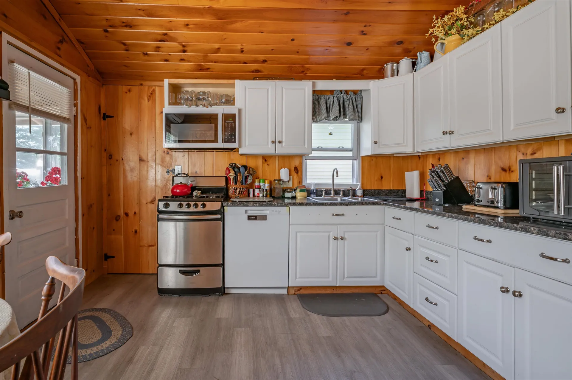 9 Upper Scotland Drive Raymond NH 03077