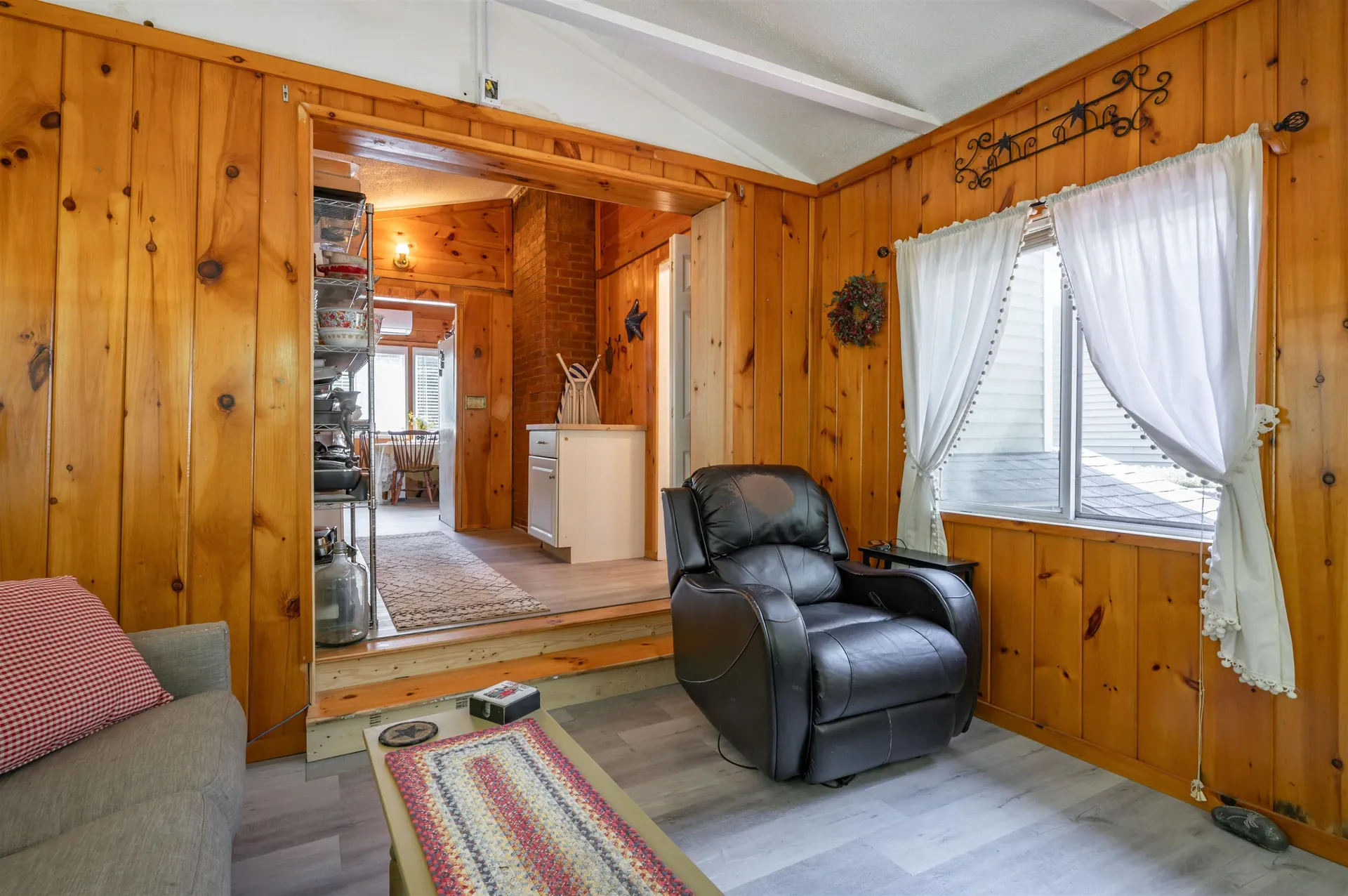 9 Upper Scotland Drive Raymond NH 03077