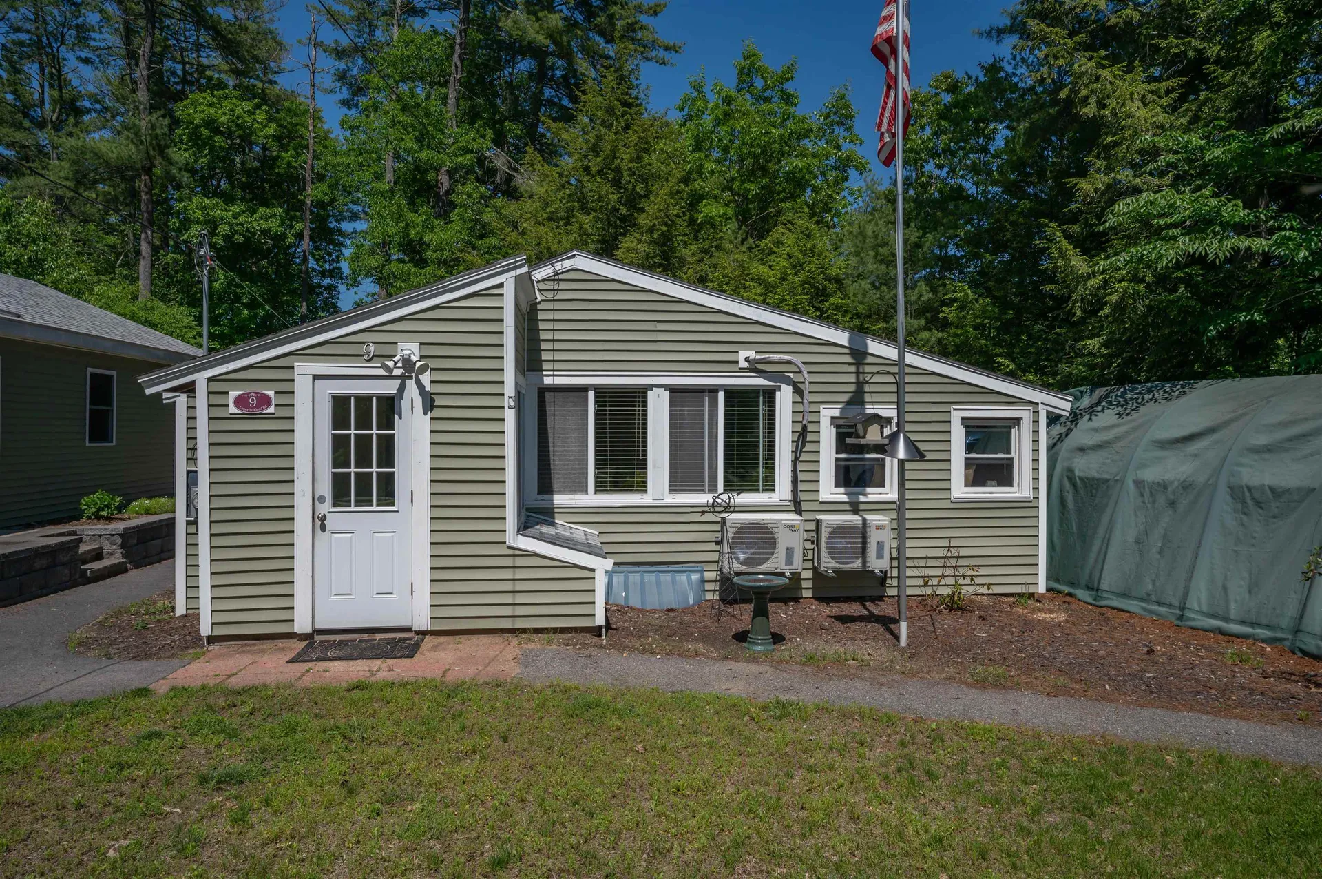 9 Upper Scotland Drive Raymond NH 03077