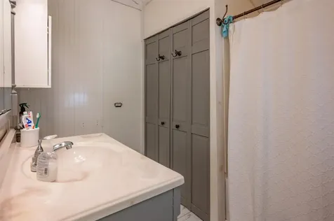 9 Upper Scotland Drive Raymond NH 03077