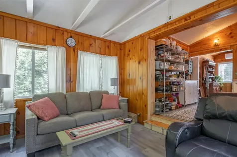 9 Upper Scotland Drive Raymond NH 03077