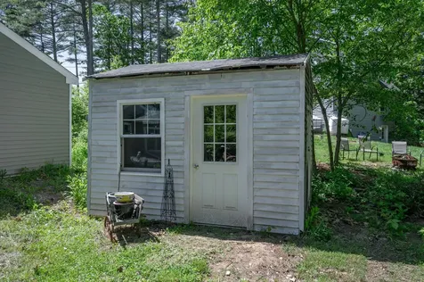 9 Upper Scotland Drive Raymond NH 03077