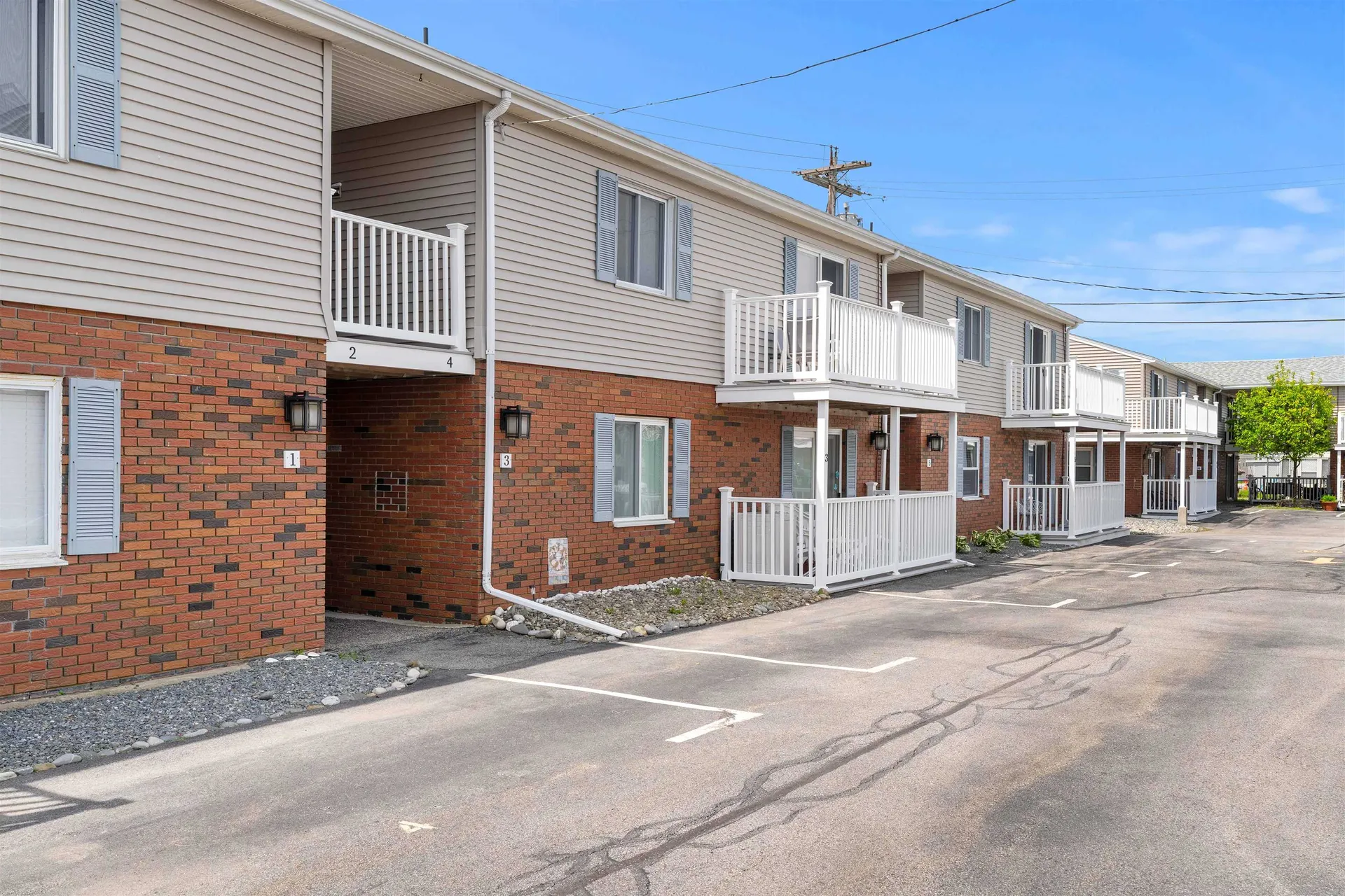 68 Kings Highway Hampton NH 03842