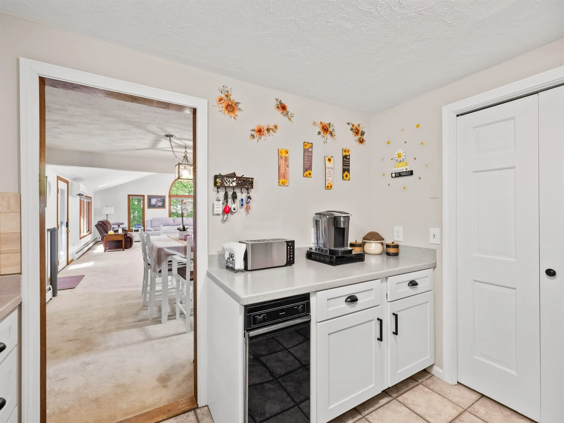 19 Wedgewood Drive Londonderry NH 03053