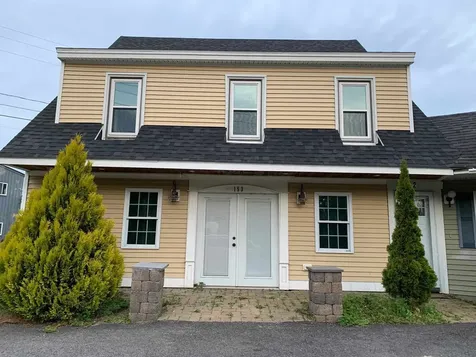 153 Lafayette Road Hampton Falls NH 03844