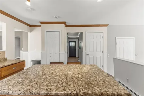 11 Dover Street South Burlington VT 05403