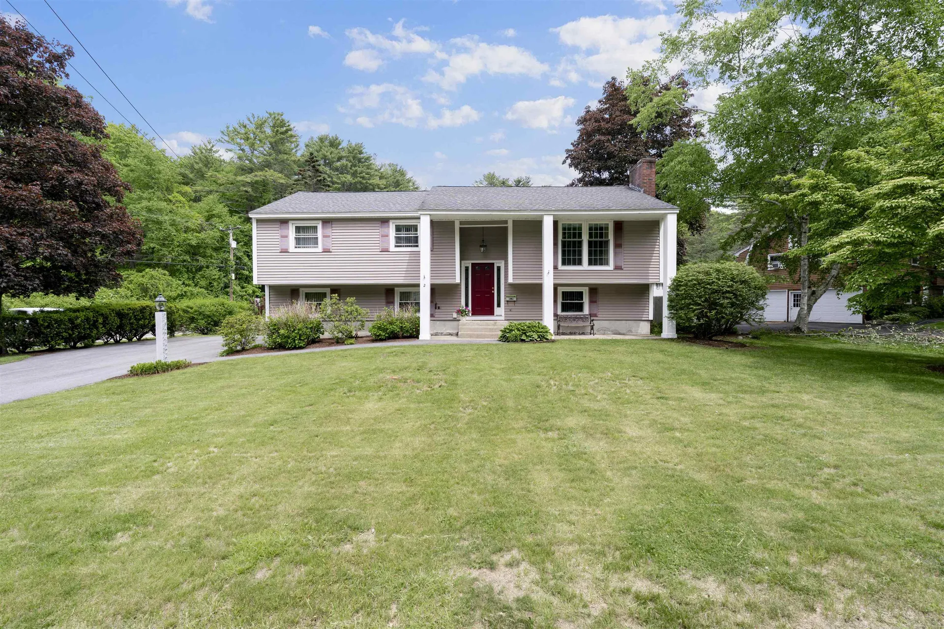 2 Harding Road Portsmouth NH 03801