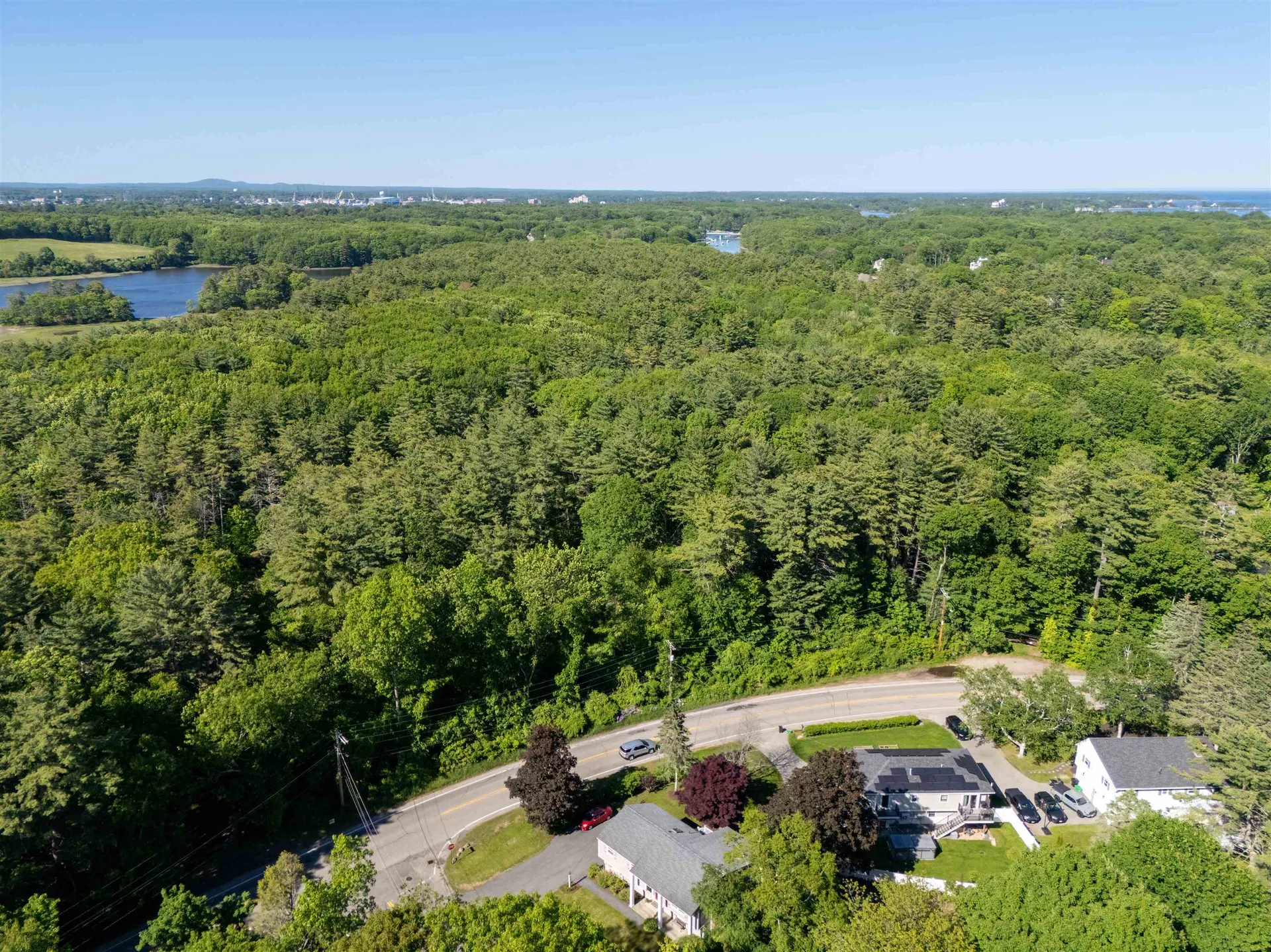 2 Harding Road Portsmouth NH 03801