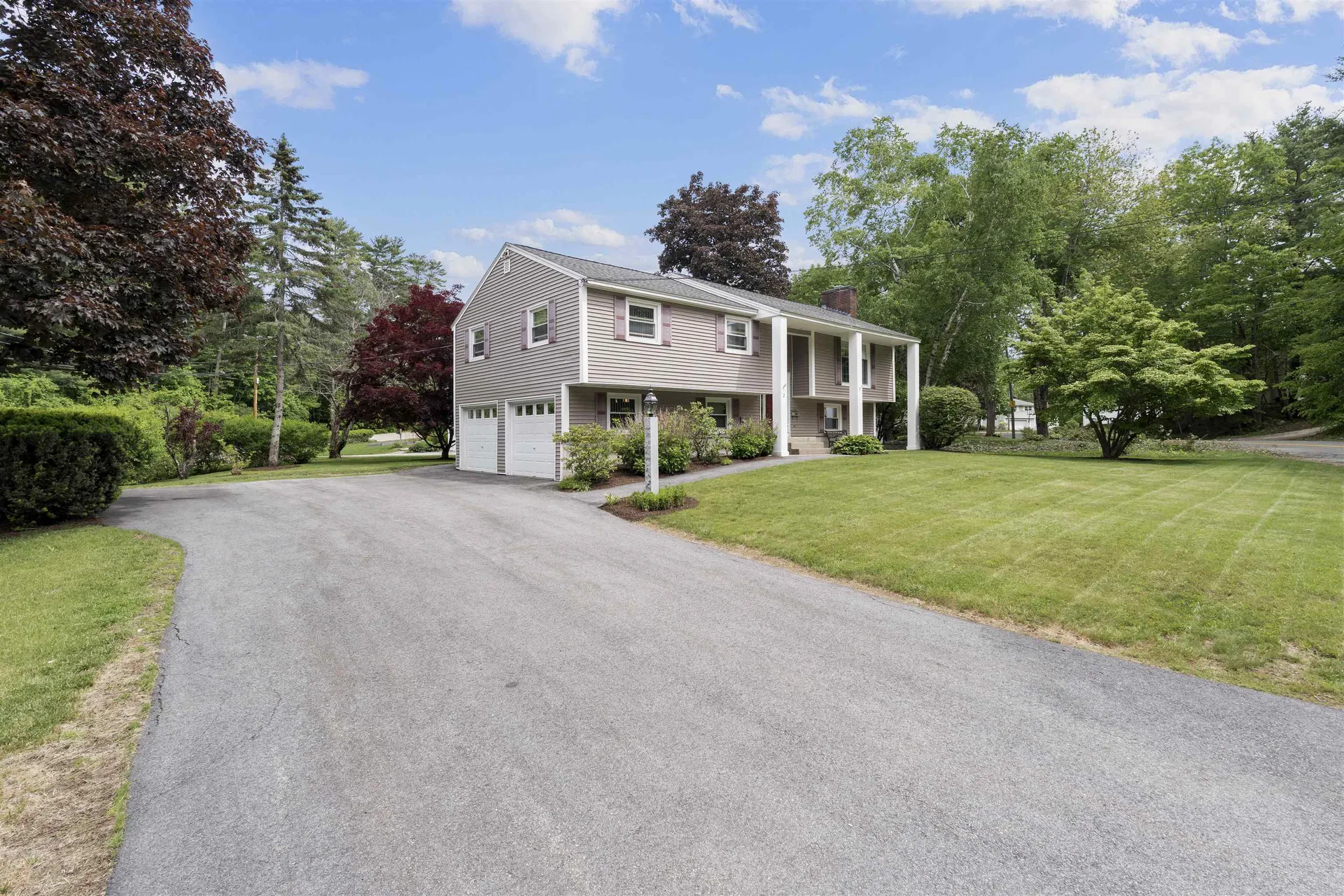2 Harding Road Portsmouth NH 03801