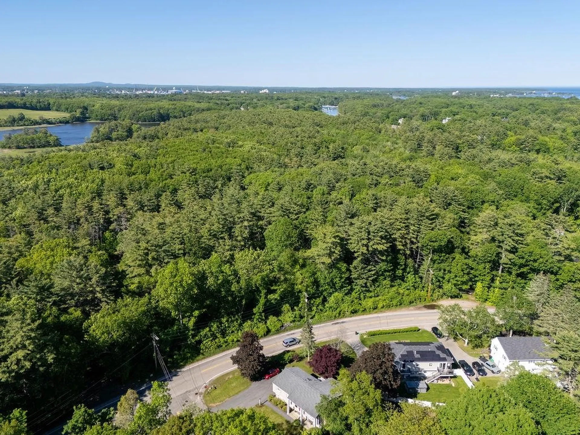 2 Harding Road Portsmouth NH 03801