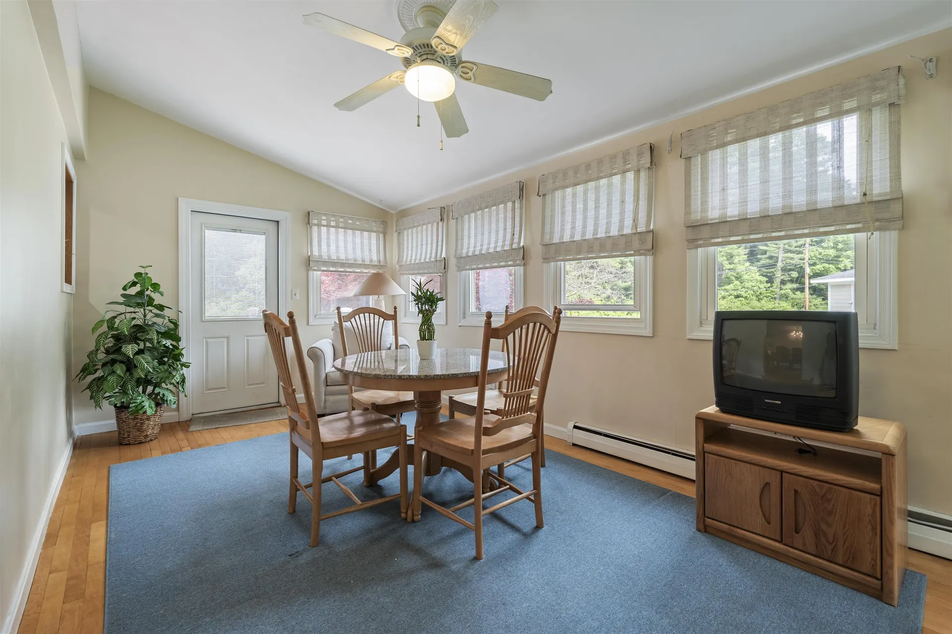 2 Harding Road Portsmouth NH 03801